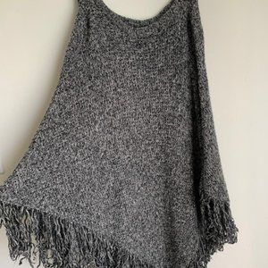 Mossimo S/M Black and White Fringe Poncho